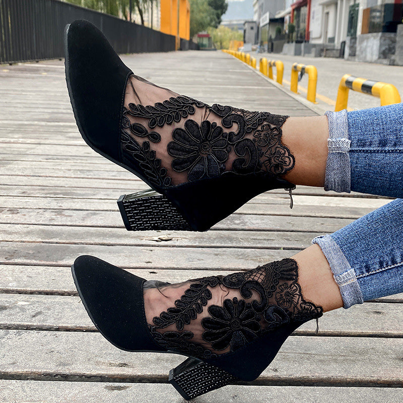 Virginia - Chic Lace Heeled Boots