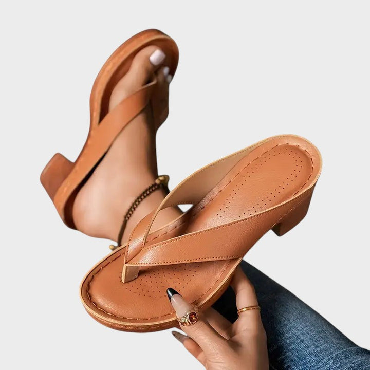 Amelie - Orthopaedic Slippers With Heel