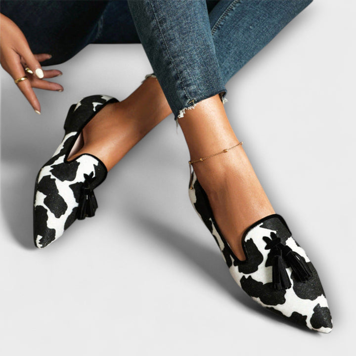 Judith - Elegant Running Footwear