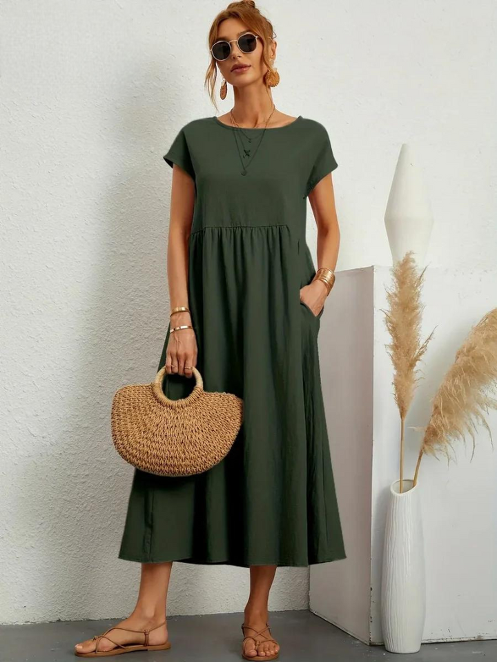 Charlotte | Tummy-Enhancing Silhouette Cover