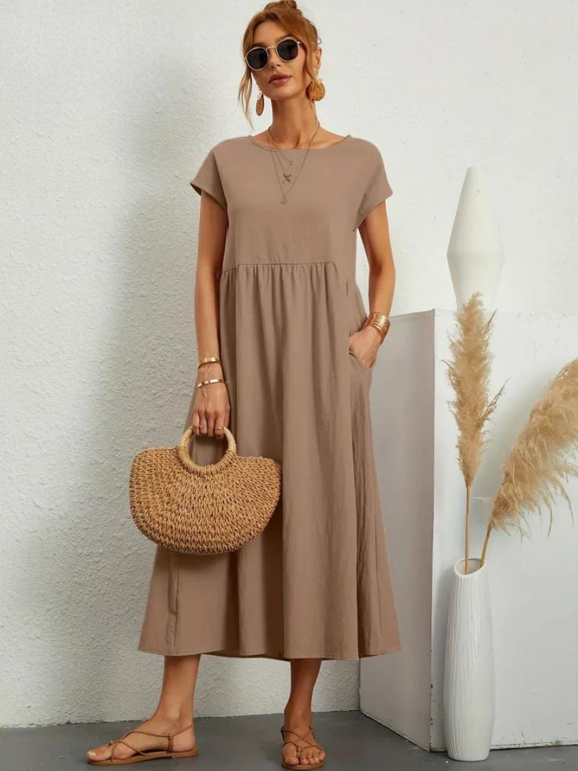 Charlotte | Tummy-Enhancing Silhouette Cover