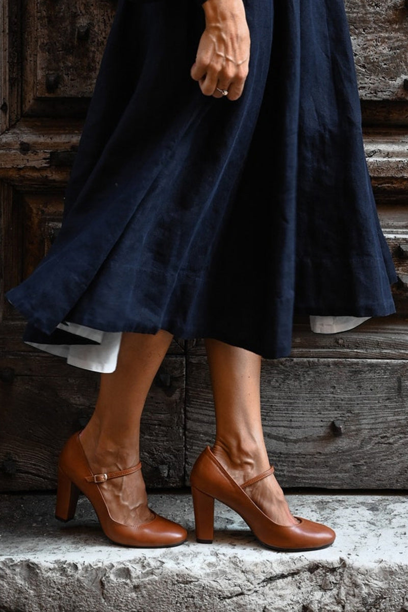 Elizabeth - Everyday Sandals with Small Heel